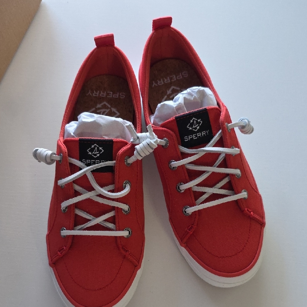 B2 Sperry Kids Red Canvas Sneakers